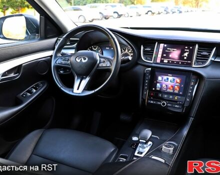 Белый Инфинити QX50, объемом двигателя 2 л и пробегом 85 тыс. км за 21999 $, фото 5 на Automoto.ua