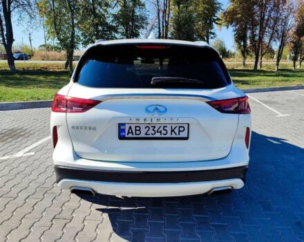 Белый Инфинити QX50, объемом двигателя 2 л и пробегом 82 тыс. км за 29900 $, фото 9 на Automoto.ua