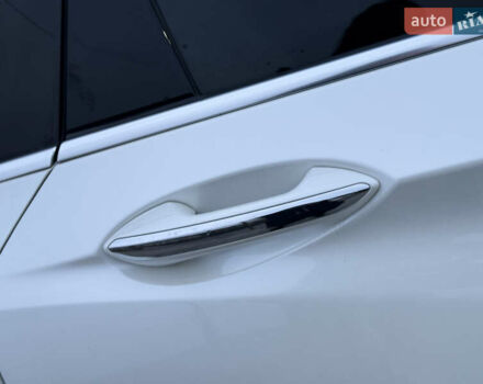 Білий Інфініті QX50, об'ємом двигуна 1.99 л та пробігом 57 тис. км за 31900 $, фото 62 на Automoto.ua