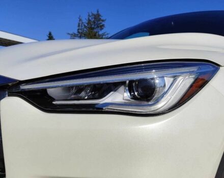 Белый Инфинити QX50, объемом двигателя 2 л и пробегом 82 тыс. км за 29900 $, фото 10 на Automoto.ua