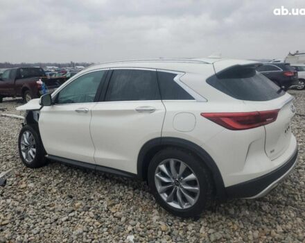 Белый Инфинити QX50, объемом двигателя 2 л и пробегом 62 тыс. км за 16950 $, фото 1 на Automoto.ua