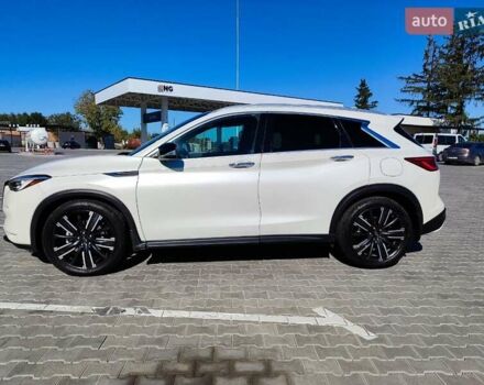 Белый Инфинити QX50, объемом двигателя 1.99 л и пробегом 82 тыс. км за 29900 $, фото 5 на Automoto.ua