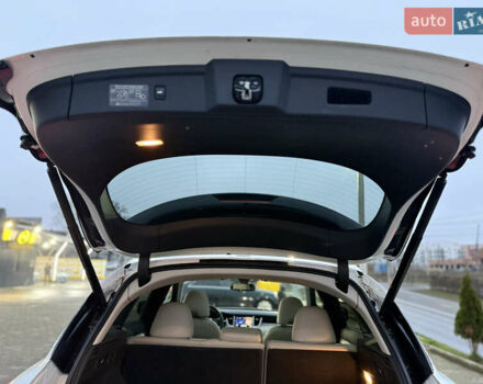 Білий Інфініті QX50, об'ємом двигуна 1.99 л та пробігом 57 тис. км за 31900 $, фото 57 на Automoto.ua