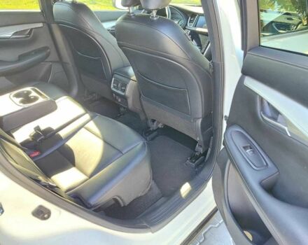 Белый Инфинити QX50, объемом двигателя 2 л и пробегом 82 тыс. км за 29900 $, фото 17 на Automoto.ua