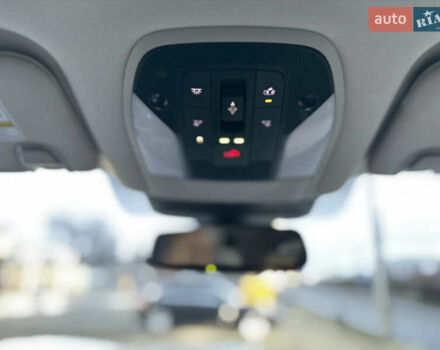 Білий Інфініті QX50, об'ємом двигуна 1.99 л та пробігом 57 тис. км за 31900 $, фото 51 на Automoto.ua