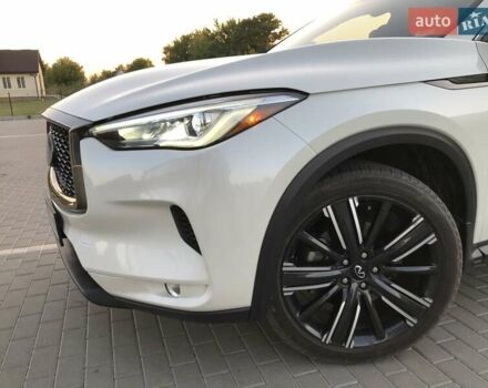 Белый Инфинити QX50, объемом двигателя 2 л и пробегом 199 тыс. км за 24800 $, фото 11 на Automoto.ua