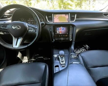 Белый Инфинити QX50, объемом двигателя 2 л и пробегом 31 тыс. км за 12000 $, фото 6 на Automoto.ua