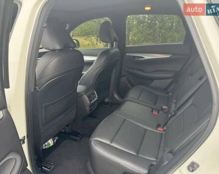 Белый Инфинити QX50, объемом двигателя 1.99 л и пробегом 55 тыс. км за 28000 $, фото 12 на Automoto.ua
