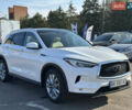 Белый Инфинити QX50, объемом двигателя 2 л и пробегом 71 тыс. км за 23999 $, фото 1 на Automoto.ua