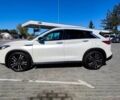 Белый Инфинити QX50, объемом двигателя 2 л и пробегом 82 тыс. км за 29900 $, фото 3 на Automoto.ua
