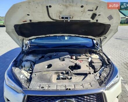 Белый Инфинити QX50, объемом двигателя 1.99 л и пробегом 82 тыс. км за 29900 $, фото 20 на Automoto.ua