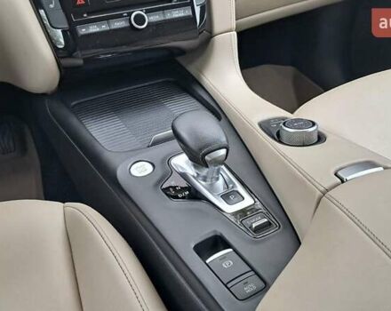 Белый Инфинити QX50, объемом двигателя 2 л и пробегом 74 тыс. км за 24900 $, фото 22 на Automoto.ua