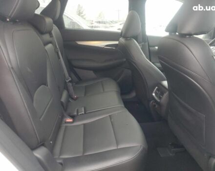 Белый Инфинити QX50, объемом двигателя 2 л и пробегом 62 тыс. км за 16950 $, фото 4 на Automoto.ua