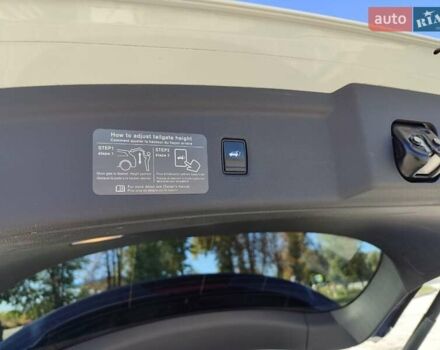 Белый Инфинити QX50, объемом двигателя 1.99 л и пробегом 82 тыс. км за 29900 $, фото 18 на Automoto.ua