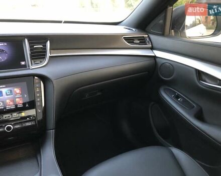 Белый Инфинити QX50, объемом двигателя 2 л и пробегом 199 тыс. км за 24800 $, фото 17 на Automoto.ua