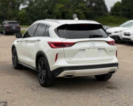 Белый Инфинити QX50, объемом двигателя 2 л и пробегом 14 тыс. км за 6300 $, фото 5 на Automoto.ua