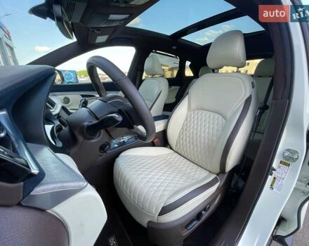 Белый Инфинити QX50, объемом двигателя 1.99 л и пробегом 34 тыс. км за 34999 $, фото 16 на Automoto.ua