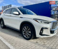 Белый Инфинити QX50, объемом двигателя 2 л и пробегом 74 тыс. км за 29700 $, фото 3 на Automoto.ua