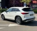 Белый Инфинити QX50, объемом двигателя 2 л и пробегом 75 тыс. км за 25490 $, фото 4 на Automoto.ua