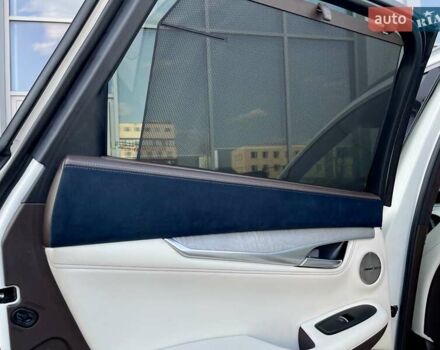 Белый Инфинити QX50, объемом двигателя 1.99 л и пробегом 34 тыс. км за 34999 $, фото 23 на Automoto.ua