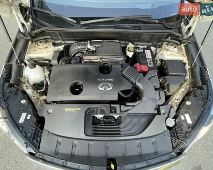 Белый Инфинити QX50, объемом двигателя 1.99 л и пробегом 34 тыс. км за 34999 $, фото 40 на Automoto.ua