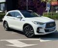 Белый Инфинити QX50, объемом двигателя 2 л и пробегом 75 тыс. км за 25490 $, фото 1 на Automoto.ua