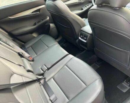 Белый Инфинити QX50, объемом двигателя 2 л и пробегом 56 тыс. км за 7300 $, фото 8 на Automoto.ua