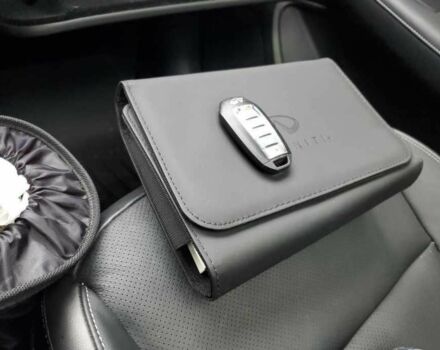 Белый Инфинити QX50, объемом двигателя 0 л и пробегом 45 тыс. км за 28000 $, фото 12 на Automoto.ua