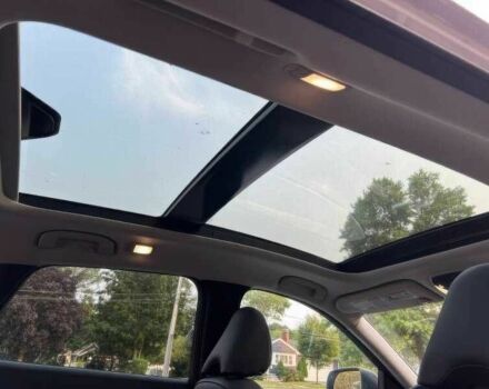 Белый Инфинити QX50, объемом двигателя 2 л и пробегом 56 тыс. км за 7300 $, фото 10 на Automoto.ua