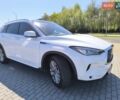 Белый Инфинити QX50, объемом двигателя 2 л и пробегом 14 тыс. км за 29800 $, фото 3 на Automoto.ua