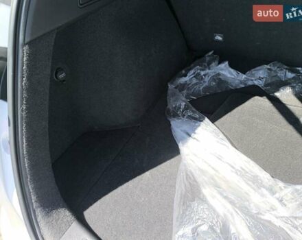 Белый Инфинити QX50, объемом двигателя 2 л и пробегом 14 тыс. км за 29800 $, фото 306 на Automoto.ua