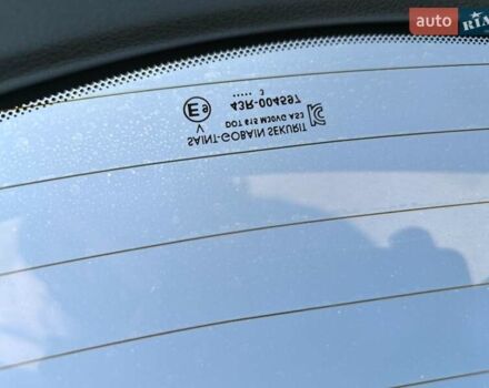 Белый Инфинити QX50, объемом двигателя 2 л и пробегом 14 тыс. км за 29800 $, фото 206 на Automoto.ua