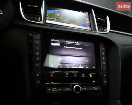 Белый Инфинити QX50, объемом двигателя 1.99 л и пробегом 38 тыс. км за 28999 $, фото 82 на Automoto.ua