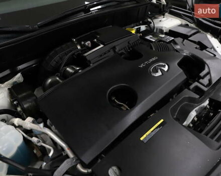 Белый Инфинити QX50, объемом двигателя 1.99 л и пробегом 38 тыс. км за 28999 $, фото 86 на Automoto.ua