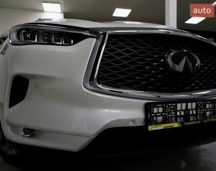 Белый Инфинити QX50, объемом двигателя 1.99 л и пробегом 38 тыс. км за 28999 $, фото 14 на Automoto.ua