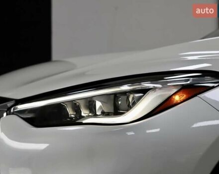 Белый Инфинити QX50, объемом двигателя 1.99 л и пробегом 38 тыс. км за 28999 $, фото 32 на Automoto.ua