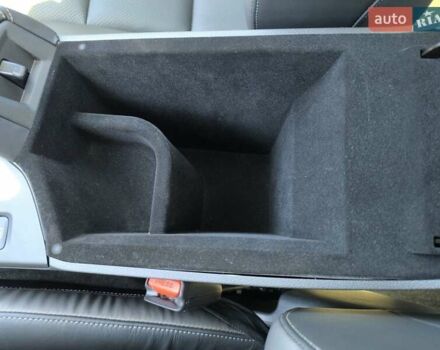 Белый Инфинити QX50, объемом двигателя 2 л и пробегом 14 тыс. км за 29800 $, фото 55 на Automoto.ua