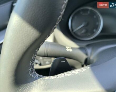 Белый Инфинити QX50, объемом двигателя 2 л и пробегом 14 тыс. км за 29800 $, фото 174 на Automoto.ua