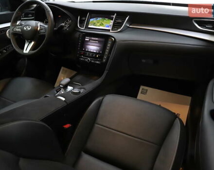 Белый Инфинити QX50, объемом двигателя 1.99 л и пробегом 38 тыс. км за 28999 $, фото 73 на Automoto.ua