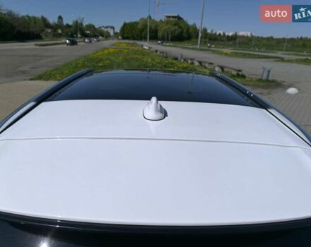 Белый Инфинити QX50, объемом двигателя 2 л и пробегом 14 тыс. км за 29800 $, фото 269 на Automoto.ua