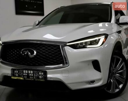 Белый Инфинити QX50, объемом двигателя 1.99 л и пробегом 38 тыс. км за 28999 $, фото 5 на Automoto.ua
