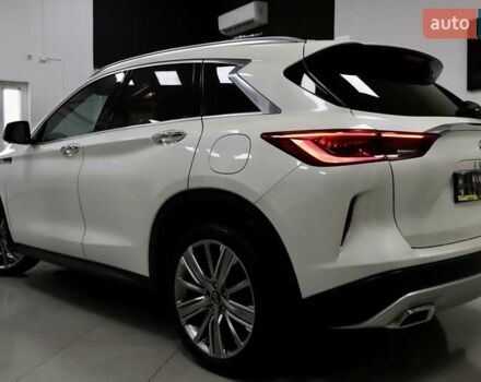 Белый Инфинити QX50, объемом двигателя 1.99 л и пробегом 38 тыс. км за 28999 $, фото 3 на Automoto.ua