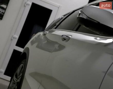 Белый Инфинити QX50, объемом двигателя 1.99 л и пробегом 38 тыс. км за 28999 $, фото 22 на Automoto.ua