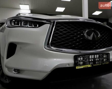 Белый Инфинити QX50, объемом двигателя 1.99 л и пробегом 38 тыс. км за 28999 $, фото 26 на Automoto.ua