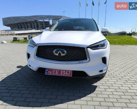 Белый Инфинити QX50, объемом двигателя 2 л и пробегом 14 тыс. км за 29800 $, фото 317 на Automoto.ua