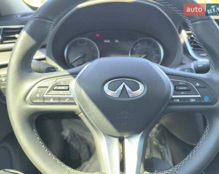 Белый Инфинити QX50, объемом двигателя 2 л и пробегом 14 тыс. км за 29800 $, фото 197 на Automoto.ua