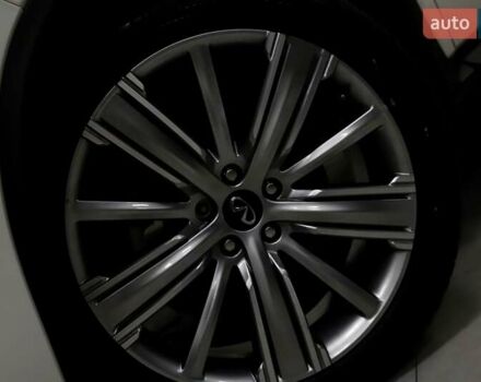 Белый Инфинити QX50, объемом двигателя 1.99 л и пробегом 38 тыс. км за 28999 $, фото 33 на Automoto.ua
