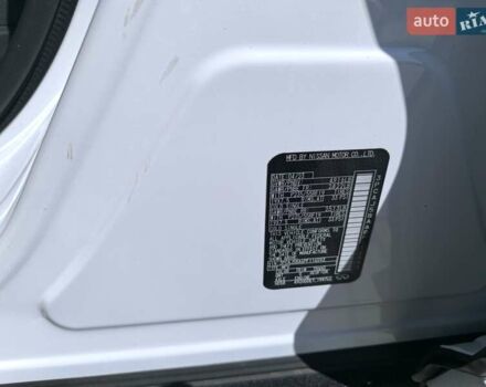 Белый Инфинити QX50, объемом двигателя 2 л и пробегом 14 тыс. км за 29800 $, фото 341 на Automoto.ua