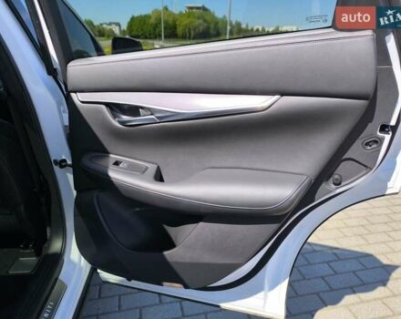Белый Инфинити QX50, объемом двигателя 2 л и пробегом 14 тыс. км за 29800 $, фото 137 на Automoto.ua