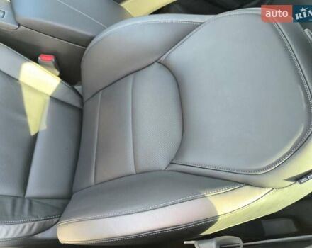 Белый Инфинити QX50, объемом двигателя 2 л и пробегом 14 тыс. км за 29800 $, фото 340 на Automoto.ua